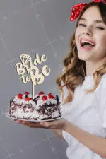 Bride To Be Yazılı Ahşap Pasta Süsü Topper - Görsel 2