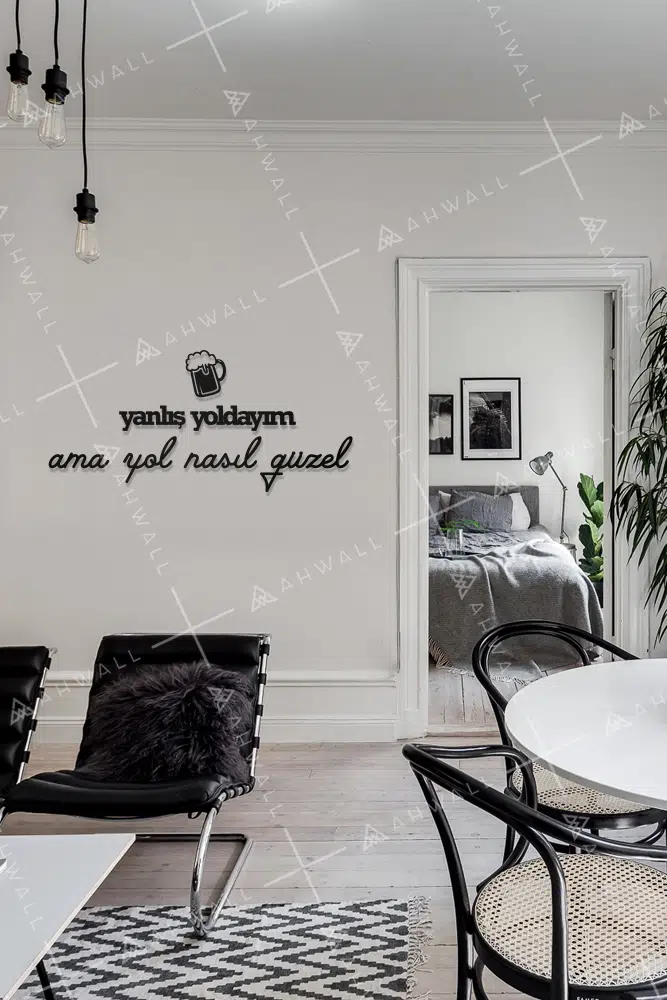 Yanlış Yoldayım Ama Yol Nasıl Güzel Yazılı Dekoratif Ahşap Tablo - Görsel 2