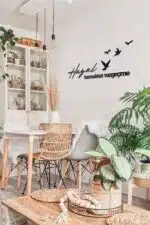 Hayal Kurmaktan Vazgeçme Yazılı Dekoratif Ahşap Tablo