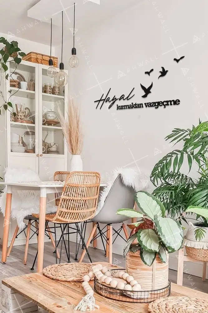 Hayal Kurmaktan Vazgeçme Yazılı Dekoratif Ahşap Tablo