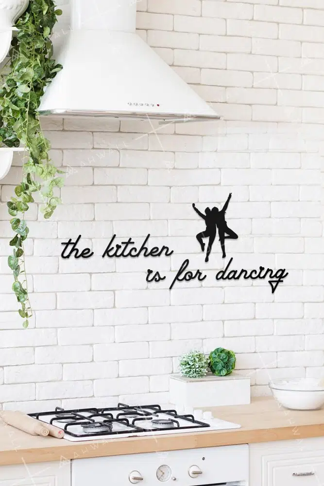 The Kitchen Is For Dancing Yazılı Dekoratif Ahşap Tablo - Görsel 2
