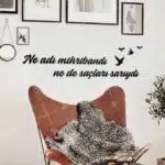 Ne Mihribandı Ne Saçları Sarıydı Yazılı Dekoratif Ahşap Tablo