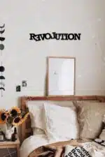 Revolution Yazılı Dekoratif Ahşap Tablo