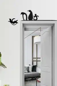 Penguen Temalı Ahşap Kapı ve Ayna Üstü Köşe Süsü