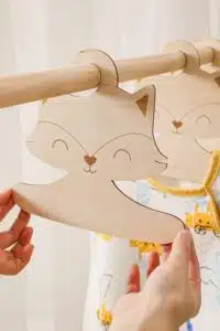 Kedi Temalı Ahşap Bebek Elbise Askısı 3'lü Set