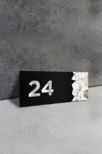 Dekoratif Aynalı Kapı Numarası Pleksi NO: 24, Gümüş - Görsel 2