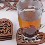 Kalp Desenli Ahşap Bardak Altlığı 4'lü