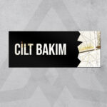 Dekoratif Aynalı Kapı İsimliği Pleksi Cilt Bakım Tabelası, Gümüş